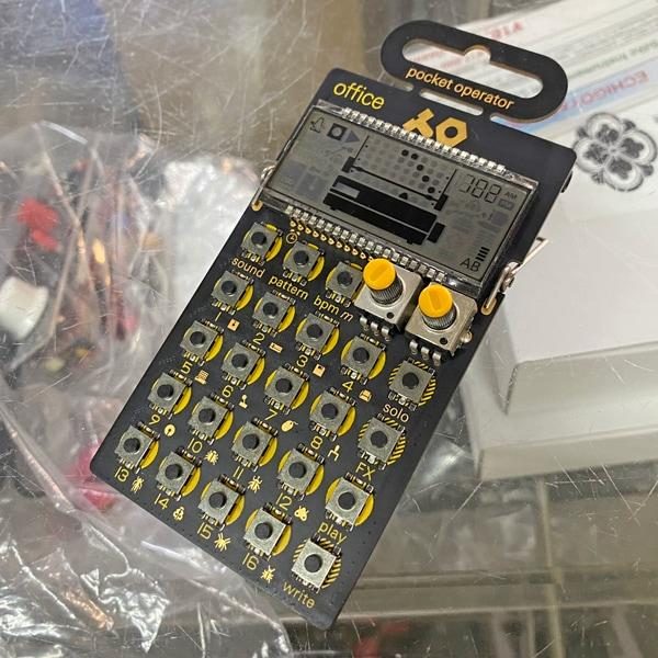 Teenage Engineering PO-24 office