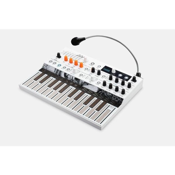 Arturia MicroFreak Vocoder Edition