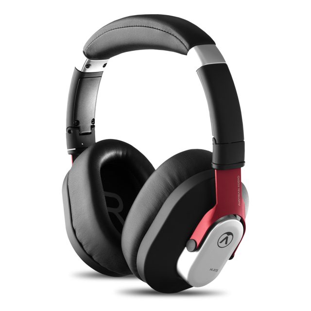 Austrian Audio Hi-X15